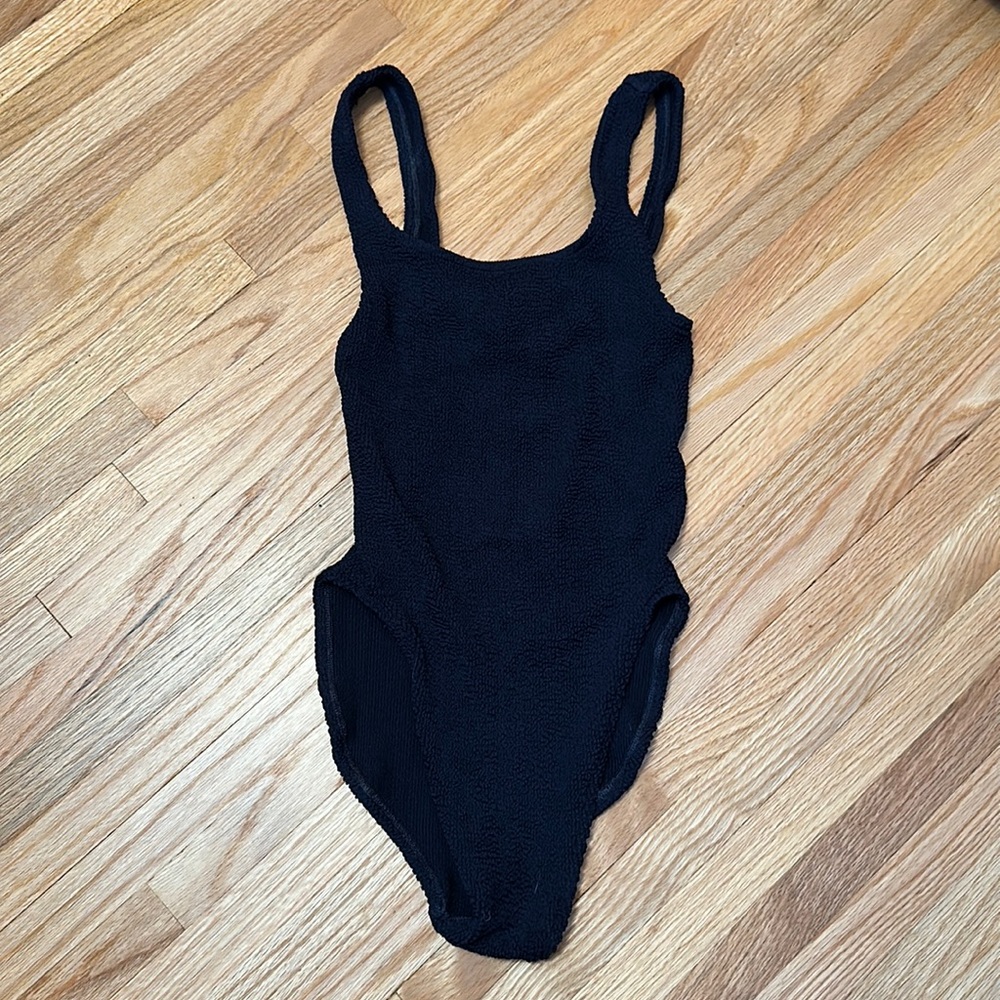 NWOT Youswim Aplomb One Piece in Ink